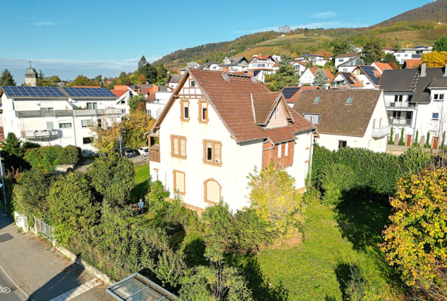 großzügige Grundstückaufteilung