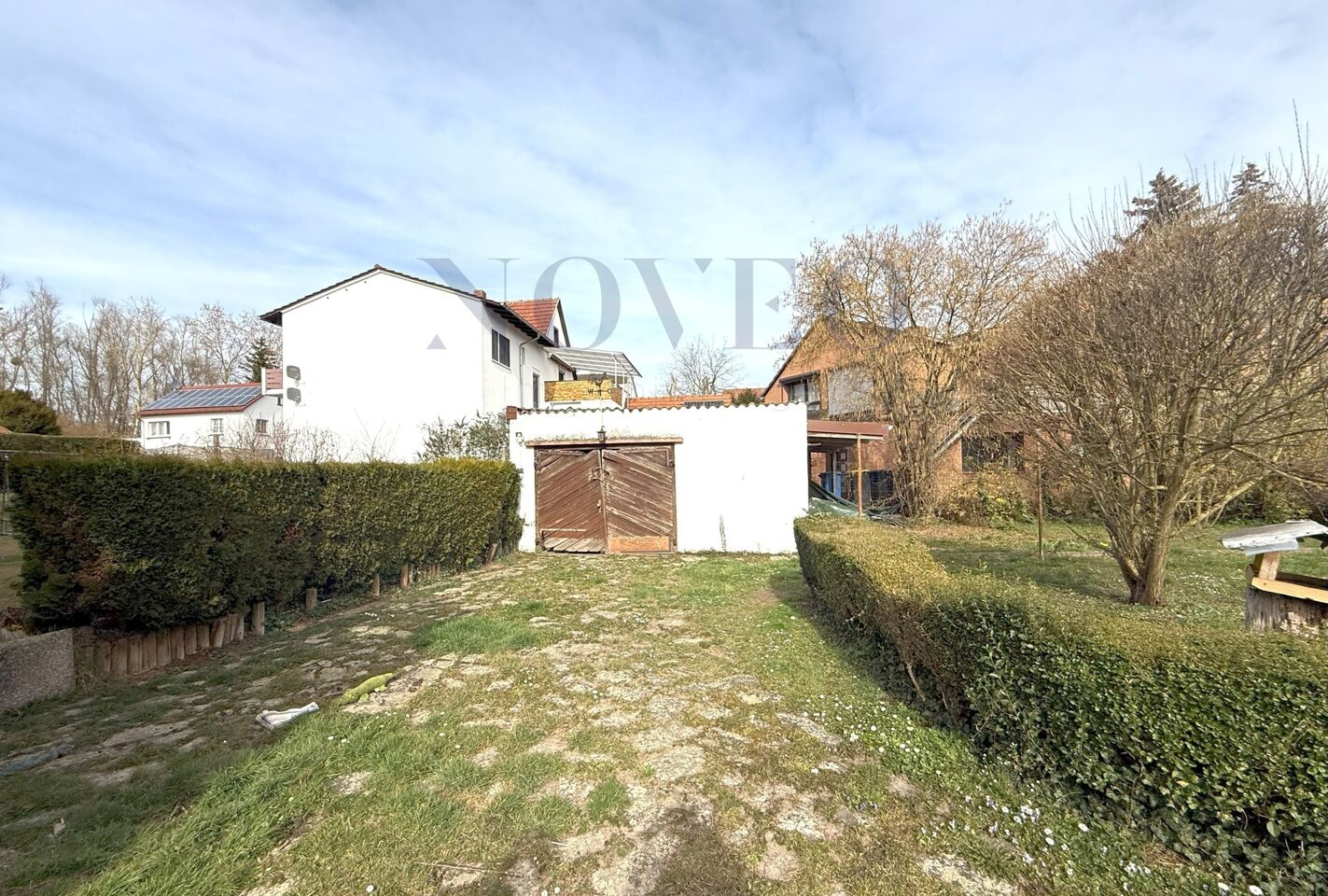 Zufahrt zur Garage